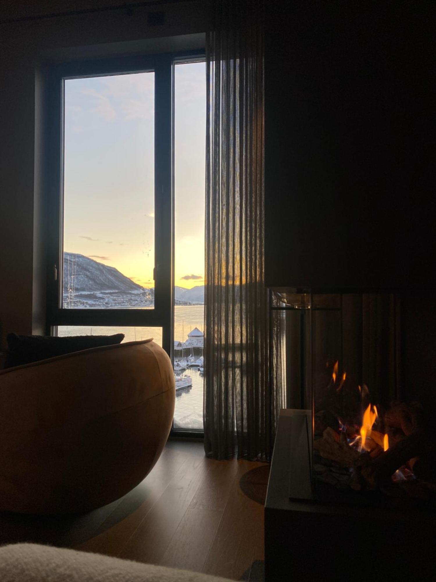 Vindlys Luxury Penthouse Apartment Tromsø Extérieur photo