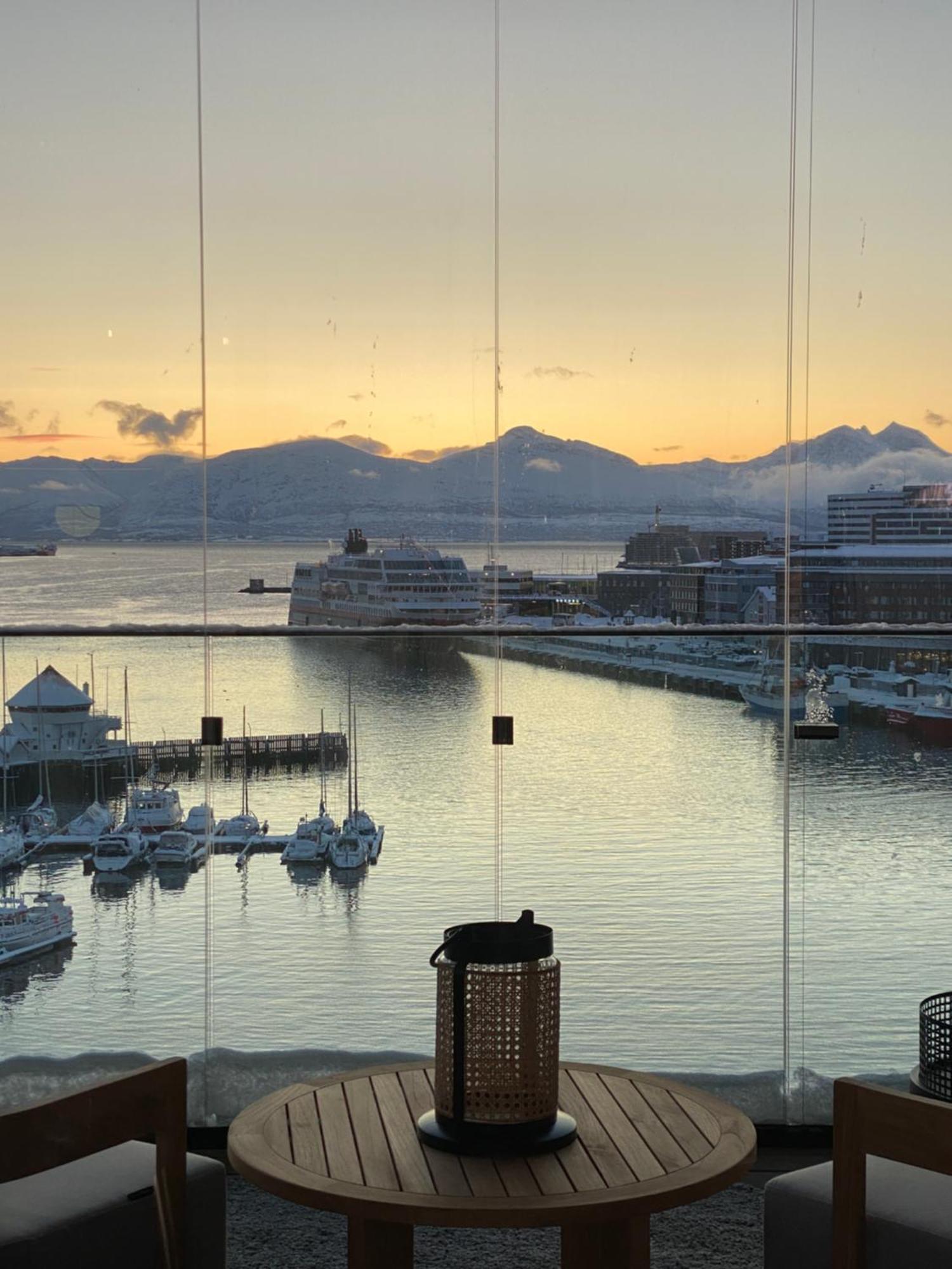 Vindlys Luxury Penthouse Apartment Tromsø Extérieur photo