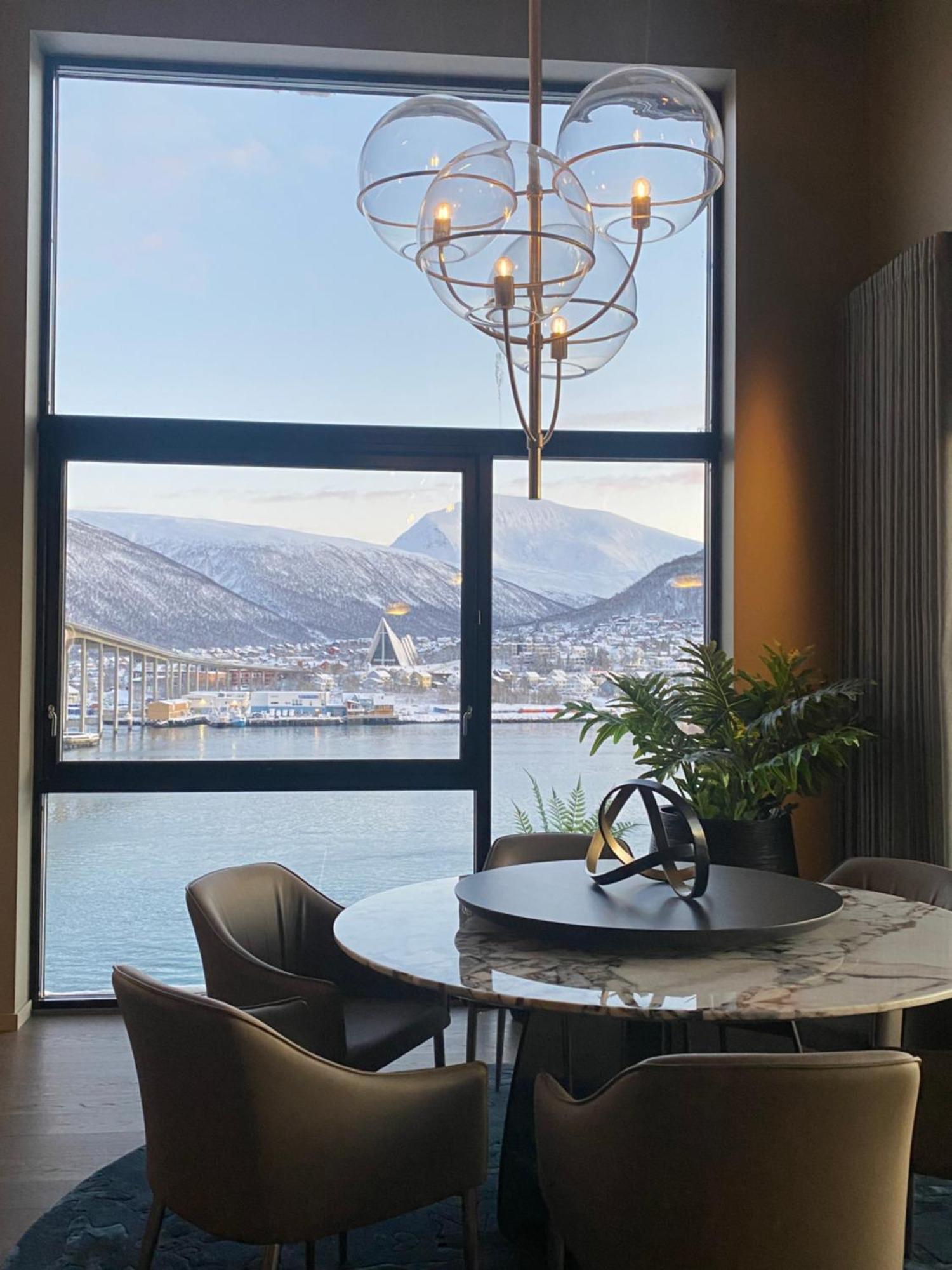 Vindlys Luxury Penthouse Apartment Tromsø Extérieur photo