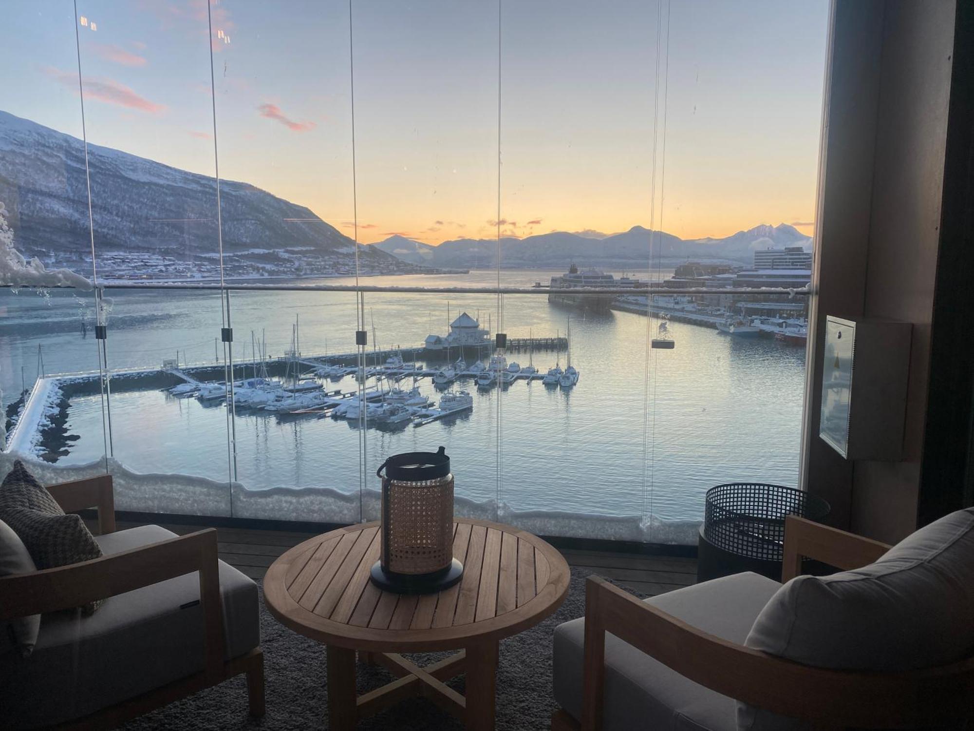Vindlys Luxury Penthouse Apartment Tromsø Extérieur photo