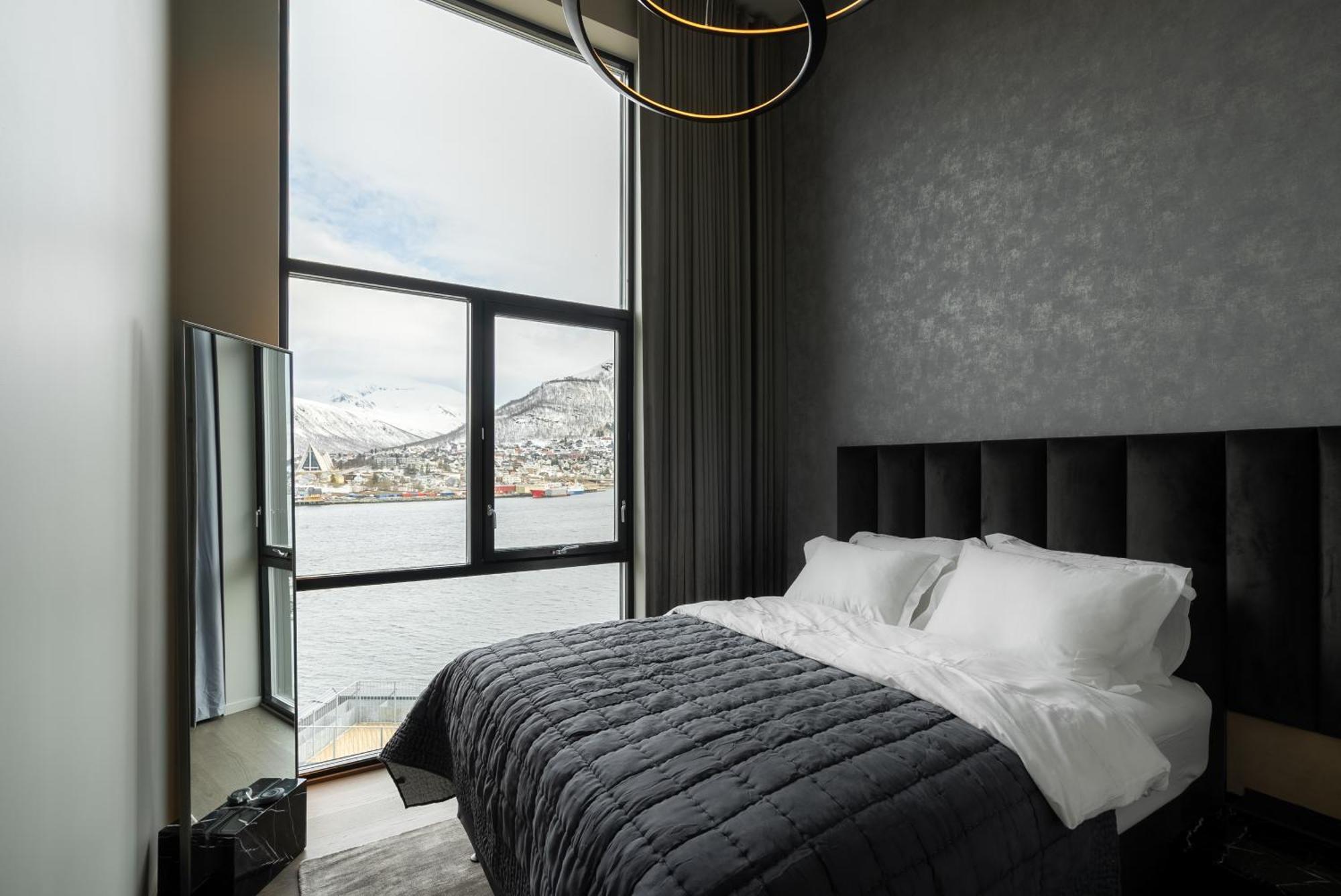 Vindlys Luxury Penthouse Apartment Tromsø Extérieur photo