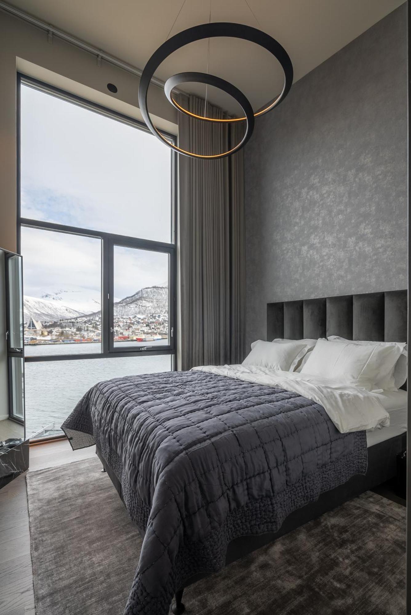 Vindlys Luxury Penthouse Apartment Tromsø Extérieur photo