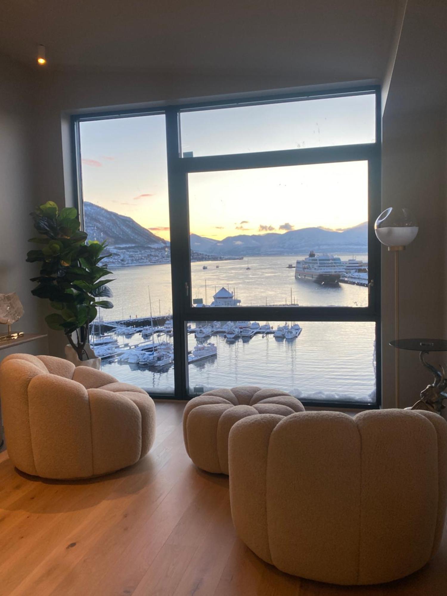 Vindlys Luxury Penthouse Apartment Tromsø Extérieur photo