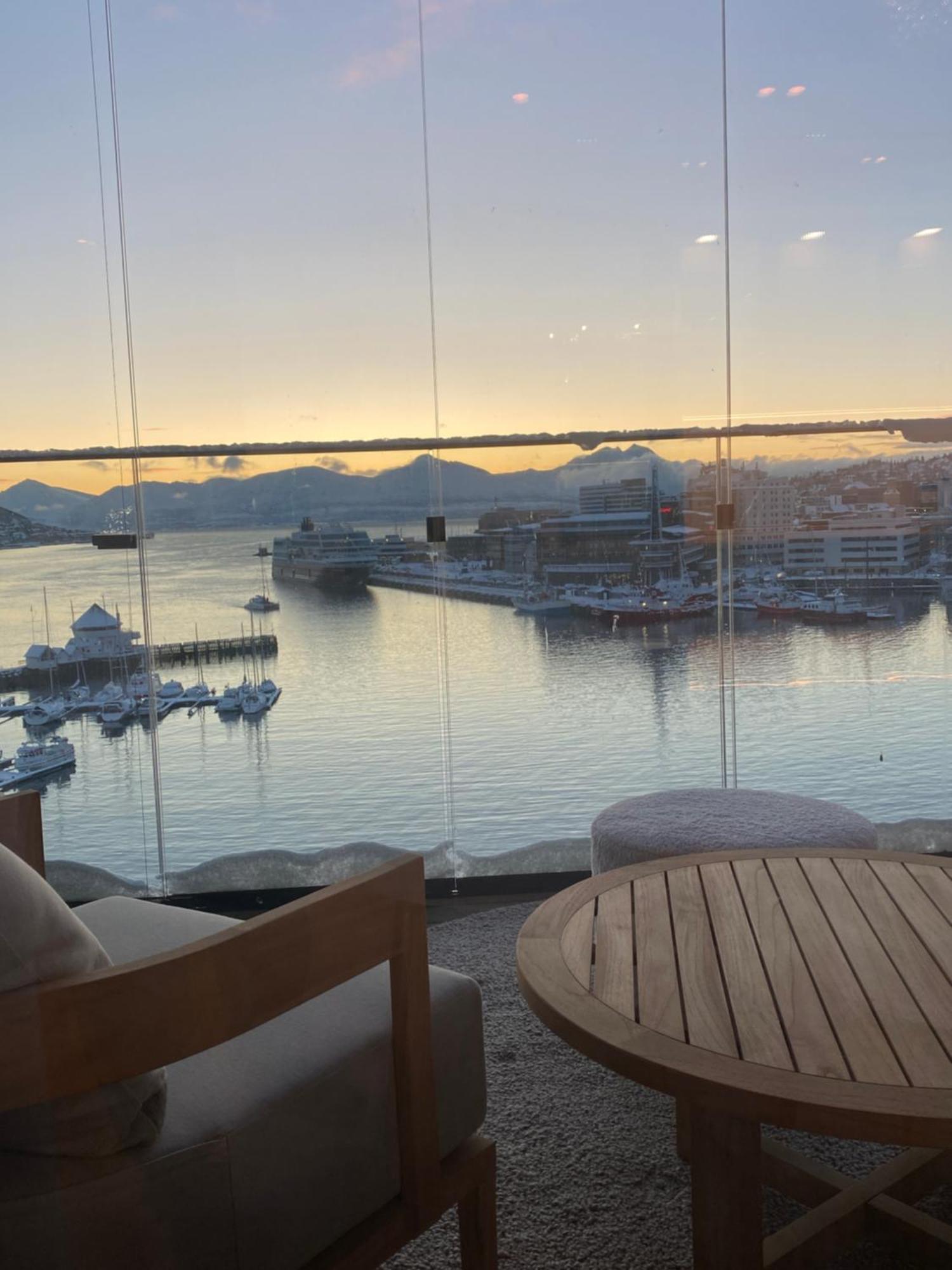 Vindlys Luxury Penthouse Apartment Tromsø Extérieur photo