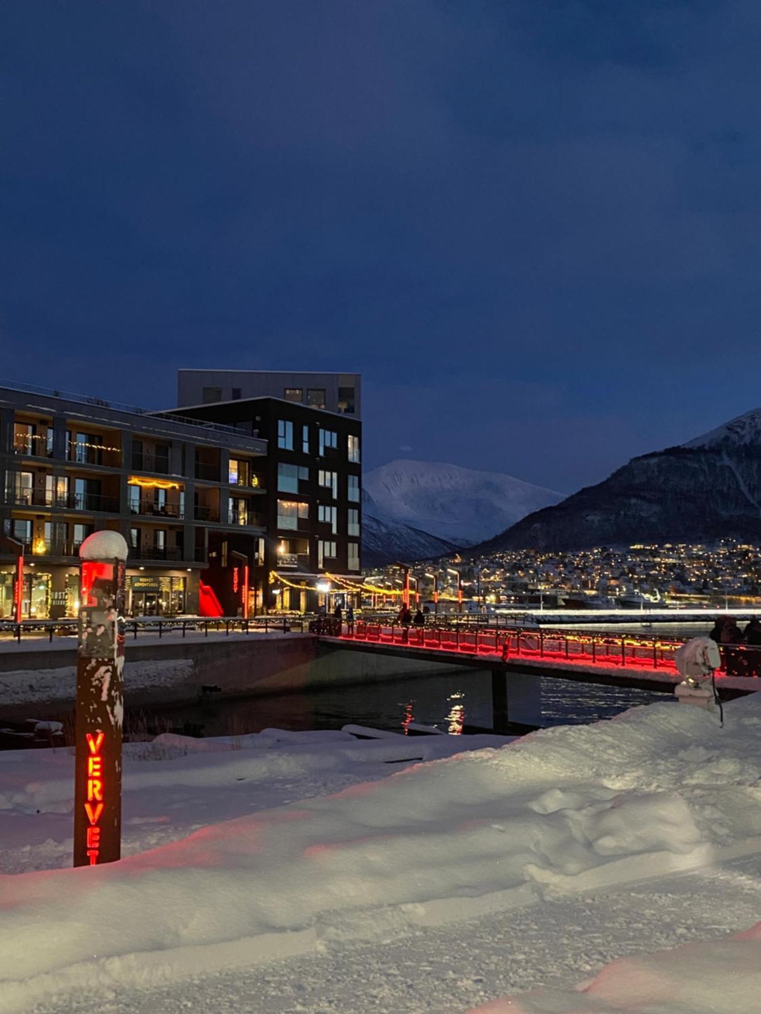Vindlys Luxury Penthouse Apartment Tromsø Extérieur photo