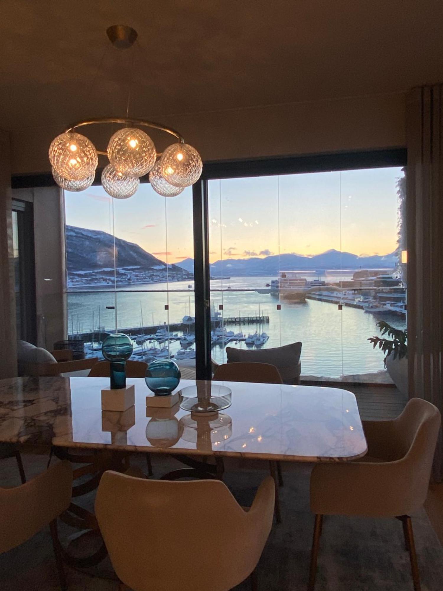 Vindlys Luxury Penthouse Apartment Tromsø Extérieur photo
